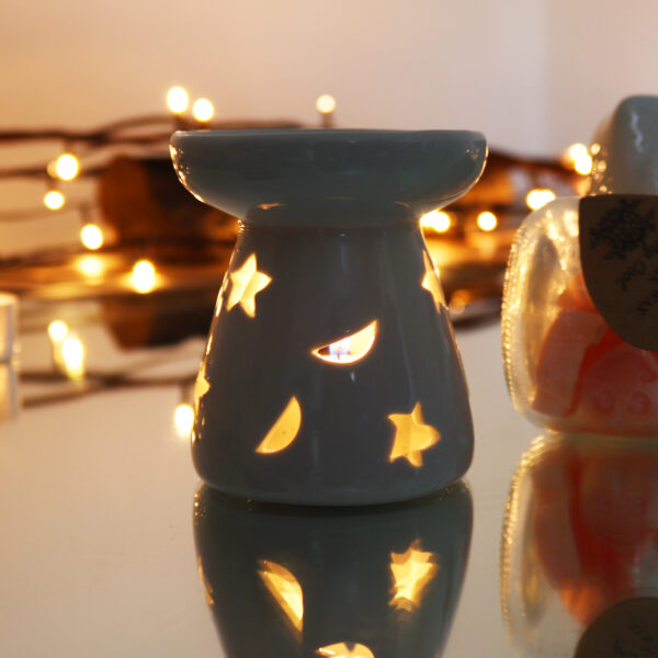Sm Classic White Oil Burner - Moon & Star OBCW-01 - Image 4